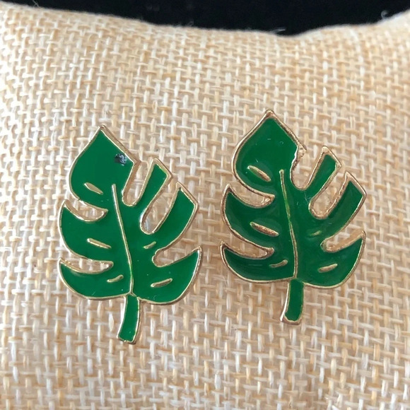 Gold Tone Green Enamel Monstera Palm Leaf Tropical Post Earrings Fun Cute 1” - Picture 1 of 3
